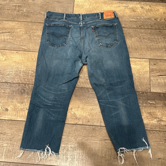 Levi's Men's 541 Athletic Taper Jeans Raw Hem Medium Wash Size 40x30 - Picture 2 of 6